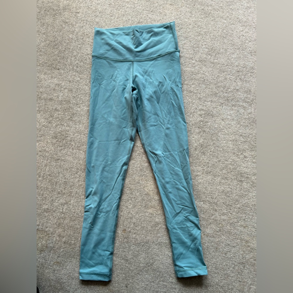 ARITZIA TNA butter leggings